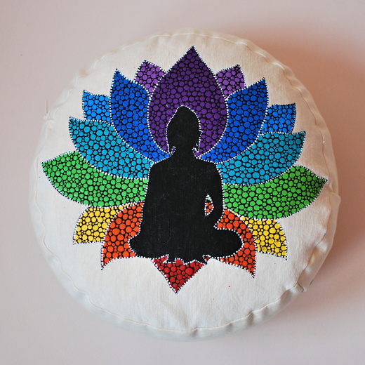 Cream Lotos meditation